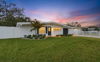 4424 W VARN AVENUE, Tampa, FL 33616