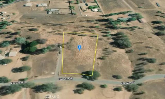 2592 River View, Clearlake Oaks, CA 95423