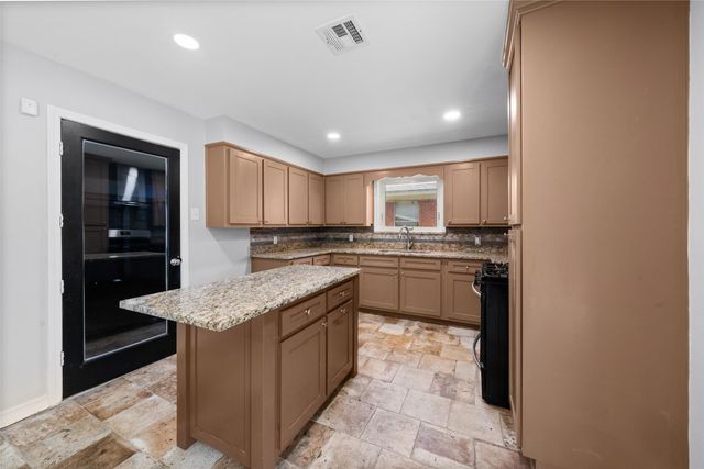 2107 Mountainview Drive, Waco, TX 76710