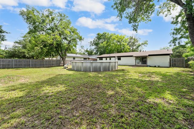 2107 Mountainview Drive, Waco, TX 76710