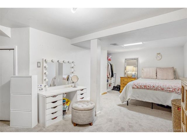 2941 Ivanhoe St, Denver, CO 80207