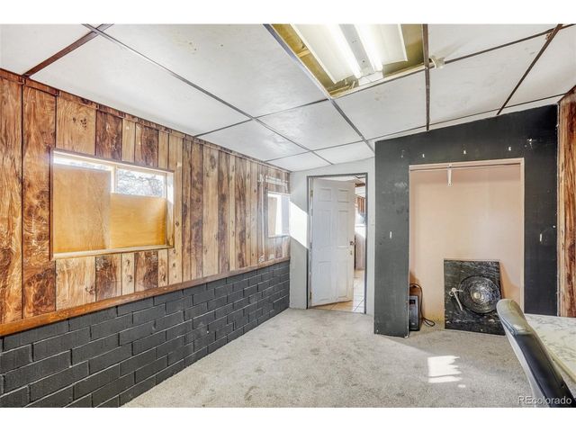 2941 Ivanhoe St, Denver, CO 80207