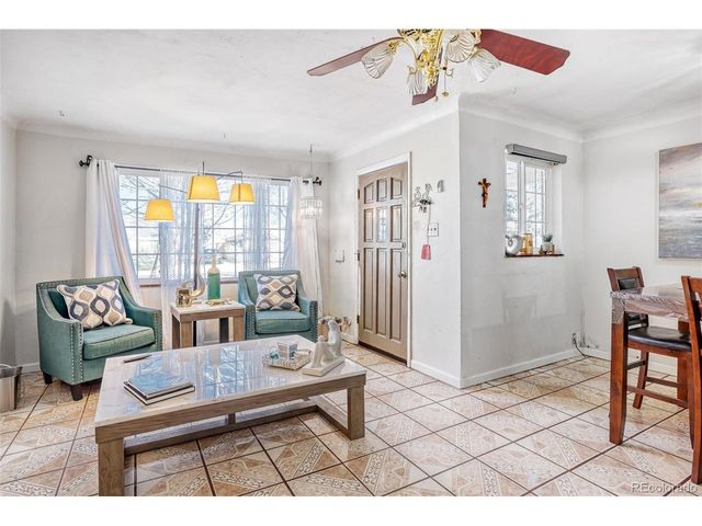 2941 Ivanhoe St, Denver, CO 80207