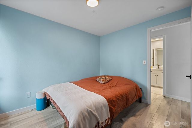 2837 Johns Place NE, Olympia, WA 98516