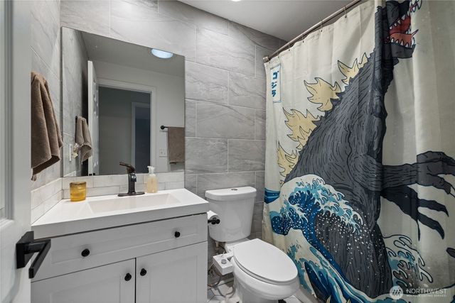 2837 Johns Place NE, Olympia, WA 98516