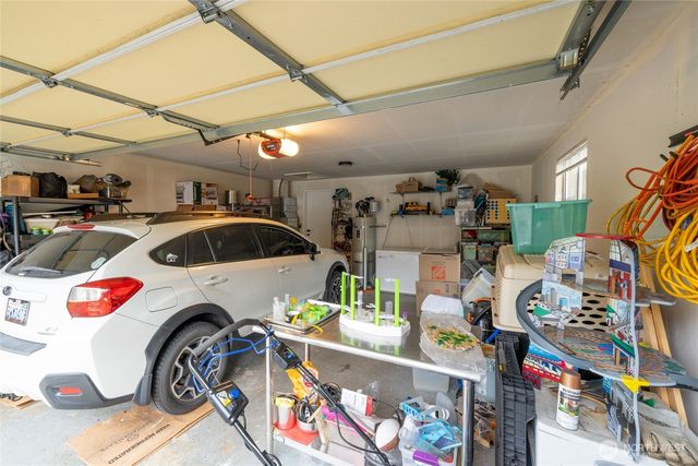 2837 Johns Place NE, Olympia, WA 98516