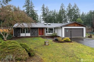 2837 Johns Place NE, Olympia, WA 98516