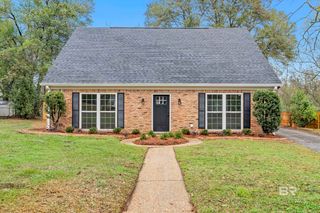 868 Nassau Drive, Mobile, AL 36608