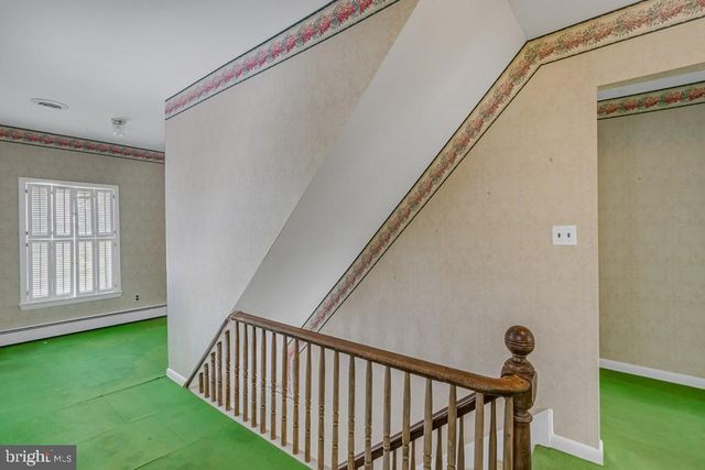 742 MAIN ST, Reedville, VA 22539