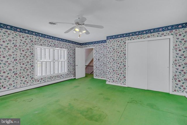 742 MAIN ST, Reedville, VA 22539