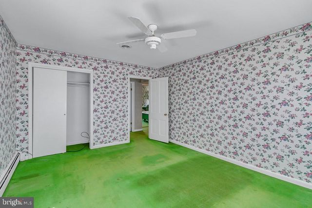 742 MAIN ST, Reedville, VA 22539