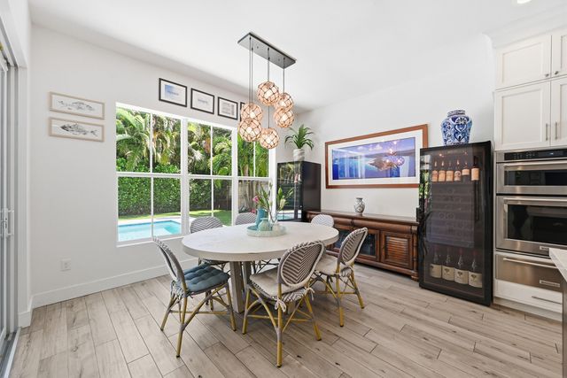 2840 NE 22nd Avenue, Lighthouse Point, FL 33064