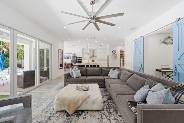 2840 NE 22nd Avenue, Lighthouse Point, FL 33064