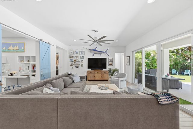 2840 NE 22nd Avenue, Lighthouse Point, FL 33064