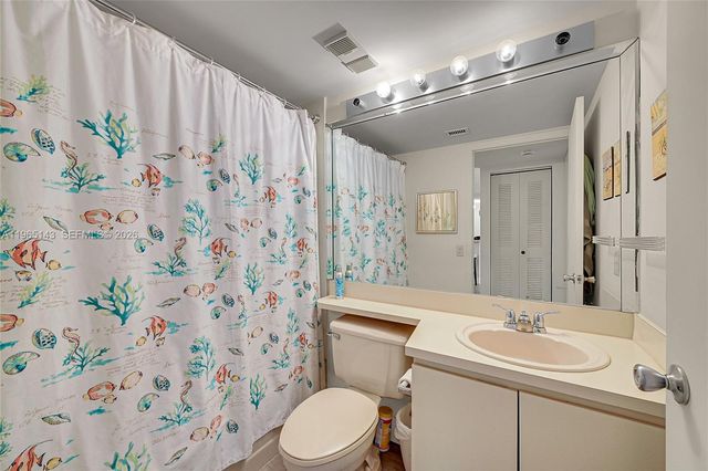 5936 Morningstar Cir 104, Delray Beach, FL 33484