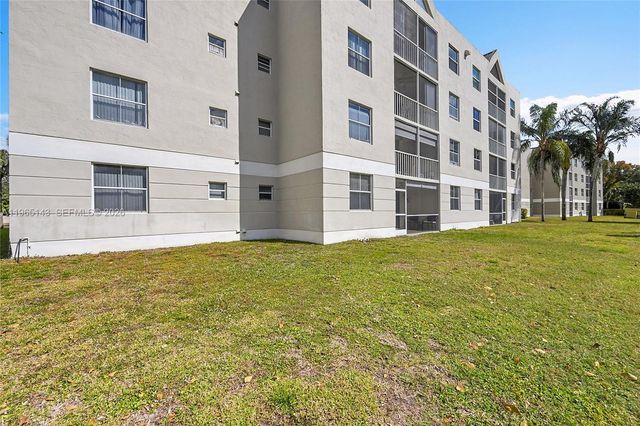 5936 Morningstar Cir 104, Delray Beach, FL 33484