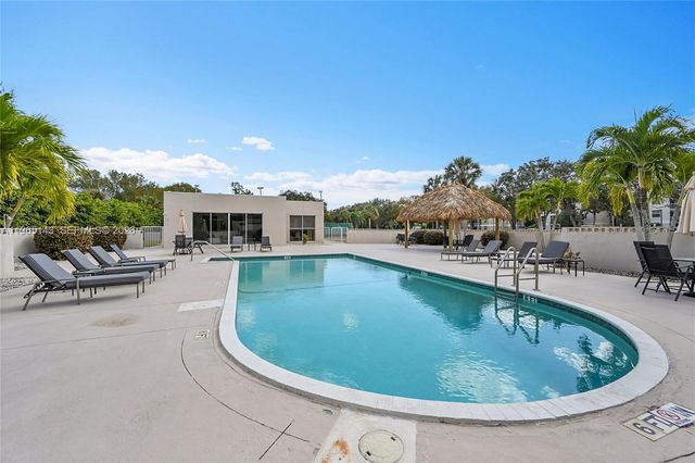 5936 Morningstar Cir 104, Delray Beach, FL 33484