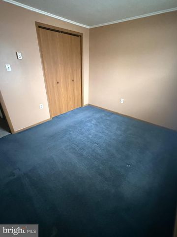 1521 HICKSTOWN RD, Sicklerville, NJ 08081