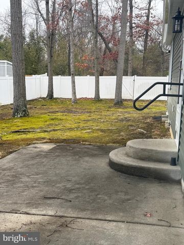 1521 HICKSTOWN RD, Sicklerville, NJ 08081