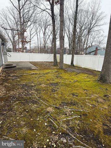 1521 HICKSTOWN RD, Sicklerville, NJ 08081