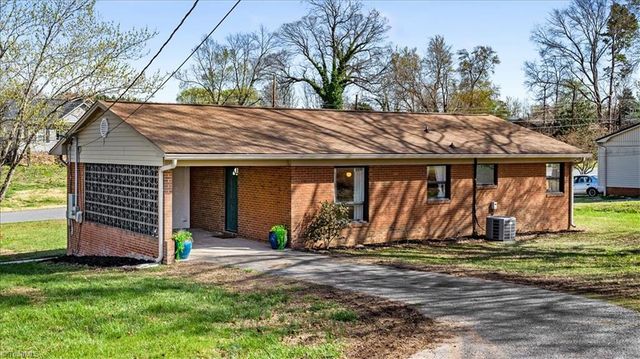 219 Tarheel Drive, Archdale, NC 27263