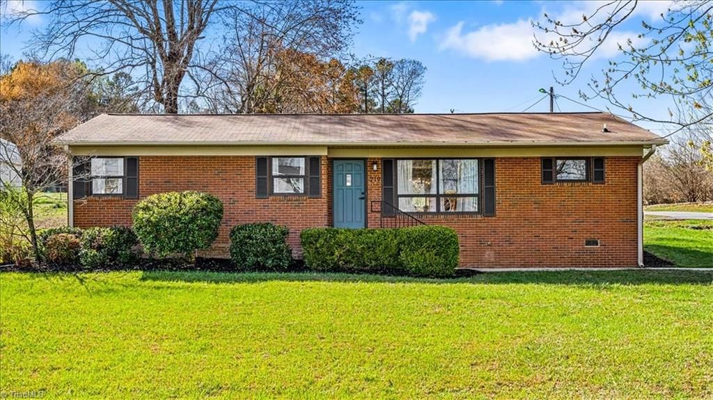 219 Tarheel Drive, Archdale, NC 27263