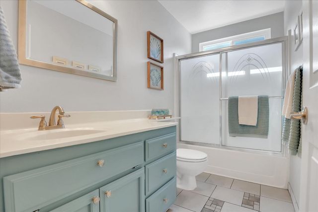 4800 Endicott Ct, Salida, CA 95368