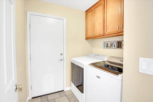 4800 Endicott Ct, Salida, CA 95368