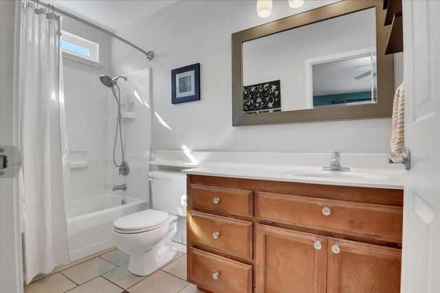 4800 Endicott Ct, Salida, CA 95368