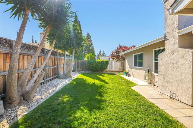 4800 Endicott Ct, Salida, CA 95368