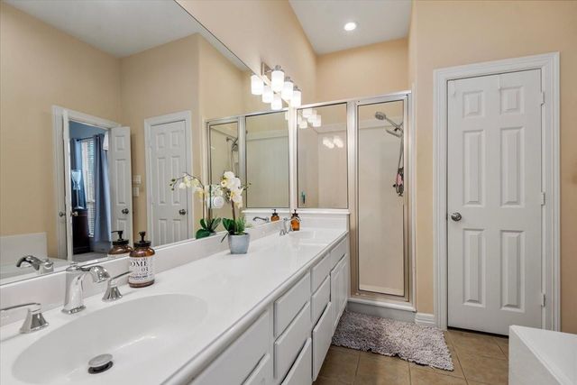 2714 Windy Thicket Lane, Houston, TX 77082