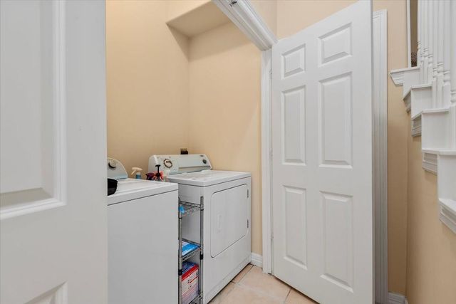 2714 Windy Thicket Lane, Houston, TX 77082