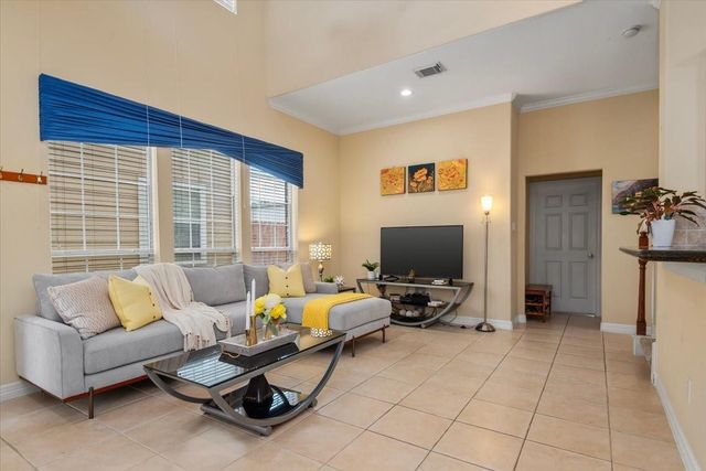 2714 Windy Thicket Lane, Houston, TX 77082