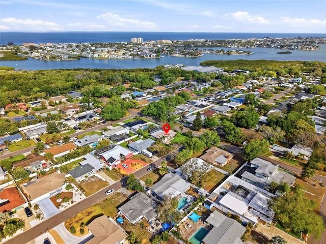 12196 144TH LANE, Largo, FL 33774