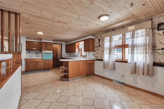 128 Banko Drive, Cheektowaga, NY 14043