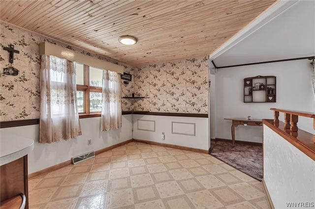 128 Banko Drive, Cheektowaga, NY 14043