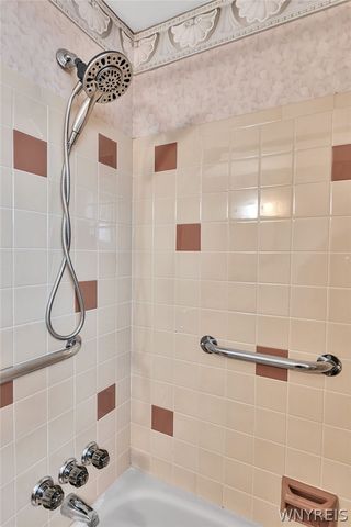 128 Banko Drive, Cheektowaga, NY 14043