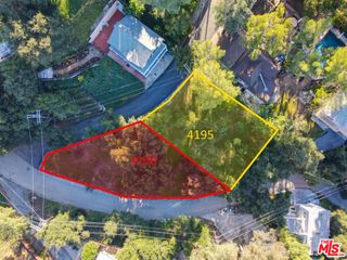 4195 Saltillo Street, Woodland Hills, CA 91364