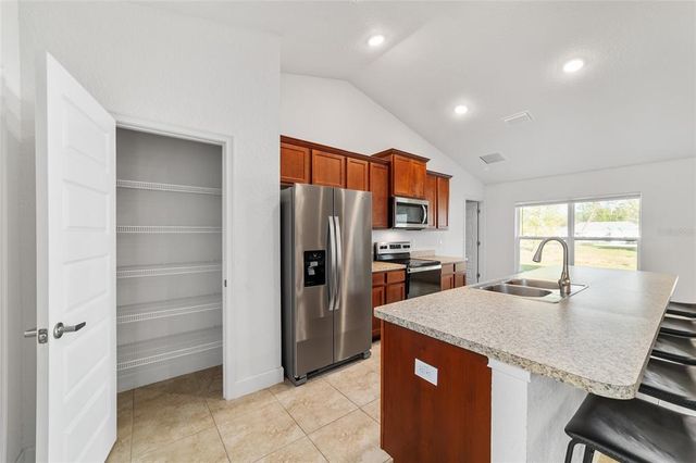 15065 SE 93RD AVENUE, Summerfield, FL 34491