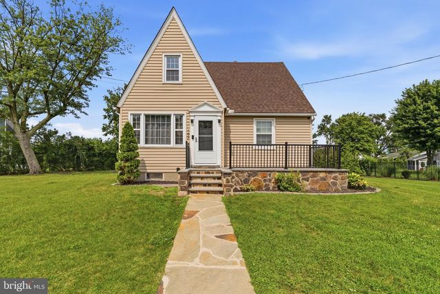 192 KUGLER AVE, Carneys Point, NJ 08069