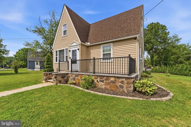 192 KUGLER AVE, Carneys Point, NJ 08069