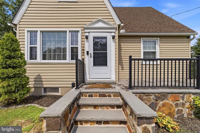 192 KUGLER AVE, Carneys Point, NJ 08069