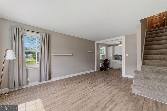192 KUGLER AVE, Carneys Point, NJ 08069