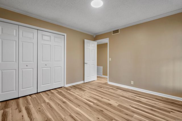 19 Vaqueria Lane, Hot Springs Village, AR 71909