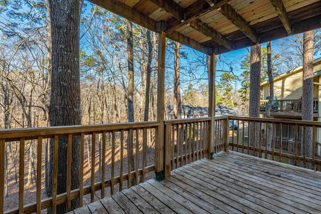 19 Vaqueria Lane, Hot Springs Village, AR 71909