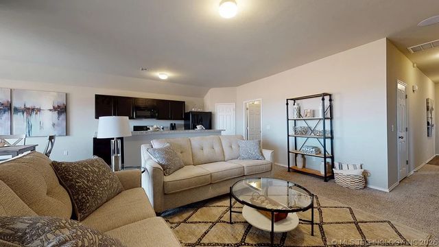 29132 E 80th Street S, Broken Arrow, OK 74014