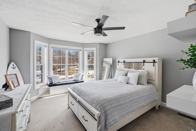 20 Hancock Rd, Windham, NH 03087