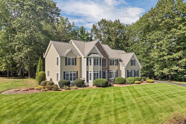 20 Hancock Rd, Windham, NH 03087