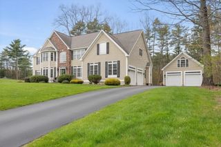20 Hancock Rd, Windham, NH 03087