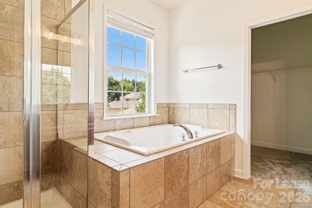 17810 Overland Forest Drive, Cornelius, NC 28031